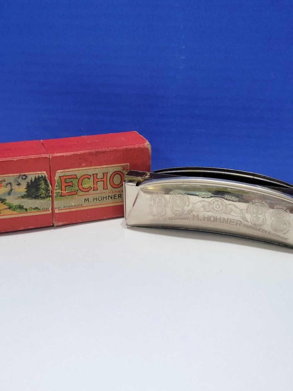 Vintage Hohner Echo Tremolo Curved Harmonica in Box Key of C
